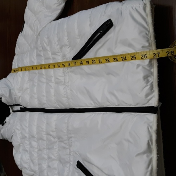 Kenneth Cole Puffer Jacket - Picture 7 of 9